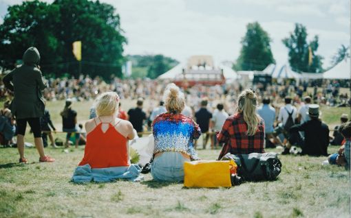 Du möchtest wissen, ie man das Maximum aus der Festivalerfahrung herausholt? Das Schupfart Festival verrät es Dir in diesem Blogpost. Jetzt mehr erfahren!